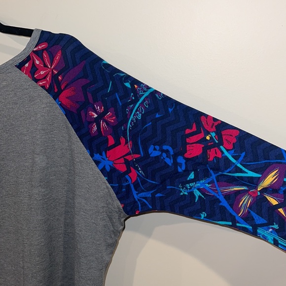 Lularoe Randy baseball t top size XL - Picture 3 of 6